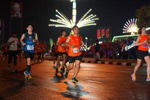 BIB: 41956, 25570, 2348
                            <button type="button" onclick="openModal(16280540)" class="btn btn-primary btn-sm float-right btn-popup" data-toggle="modal" data-target=".modal-high-quality">
                        <i class="fas fa-shopping-cart"></i> Add to Cart
                    </button>
                                            <button type="button" onclick="isThisMe(16280540, true)" class="btn btn-success btn-sm float-right btn-popup btn-isme hidden" data-toggle="tooltip" data-placement="bottom" title="นี่คือรูปของคุณใช่ไหม คลิกที่นี่เพื่อเอาเข้าอัลบั้ม">
                        <i class="fas fa-plus"></i> Add to album
                    </button>
                    <button type="button" onclick="isThisMe(16280540, false)" class="btn btn-warning btn-sm float-right btn-popup btn-isnotme hidden">
                        <i class="fas fa-ban"></i> Remove from album
                    </button>